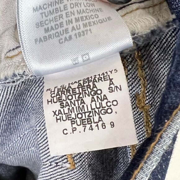 Re/Done Originals High Rise Ankle Crop Button Fly Jeans in Midnight Blue - Picture 8 of 8